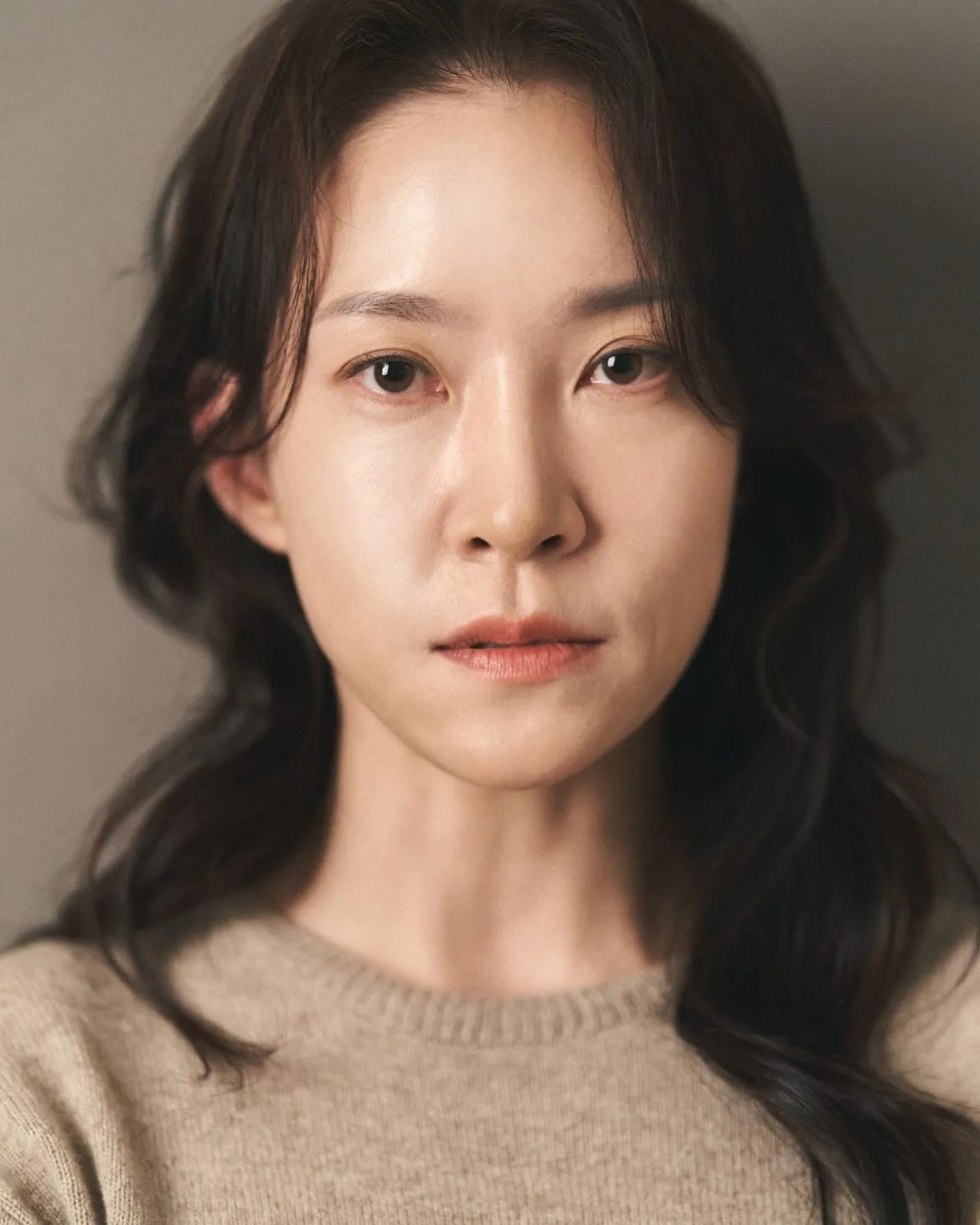 Portrait of South Korean actress Hong Ryoon-Hee
