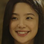Actress Yoon So-Mi