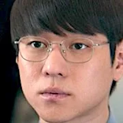 Actor Ko Kyoung-pyo