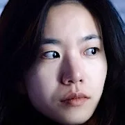 Lee Seol as Mi-Young