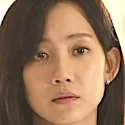 Actress Shin Hyun-bin