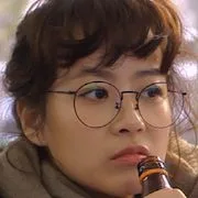 Ryoo Hyoun-Kyoung