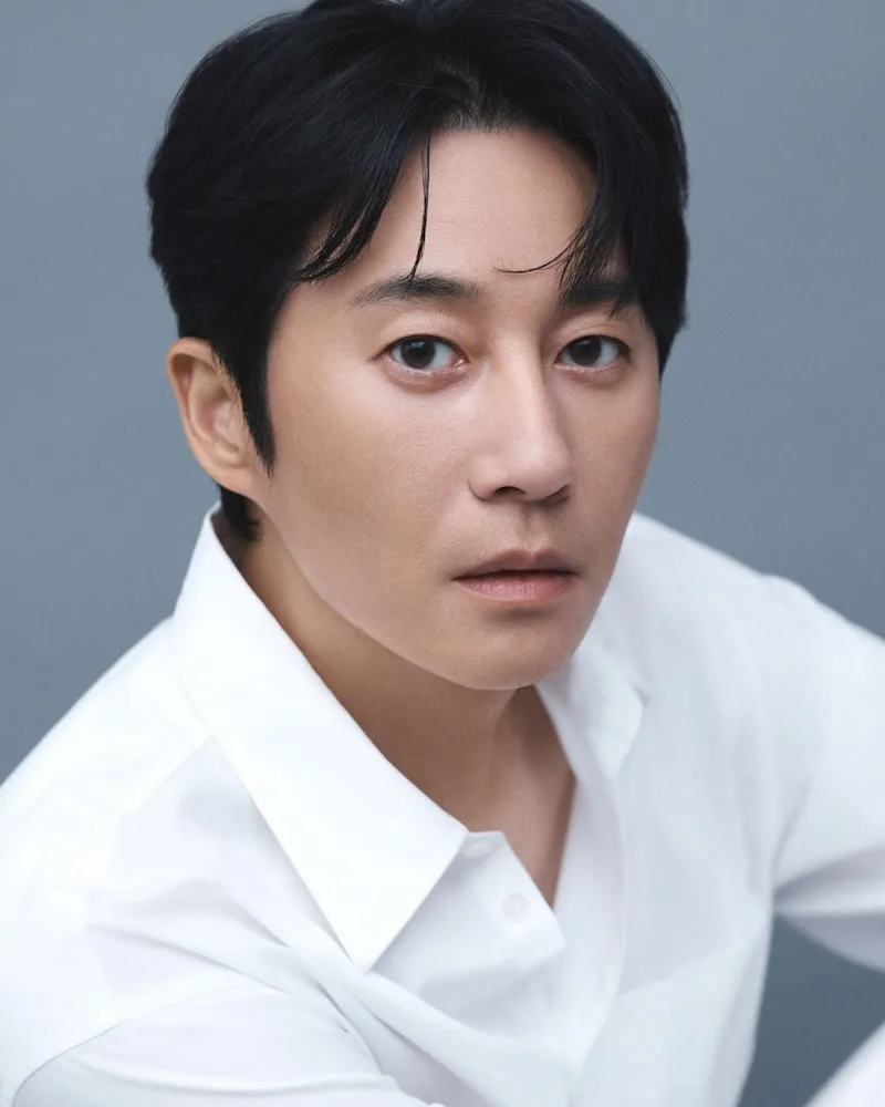Portrait of South Korean actor Lee Kyu-Bok