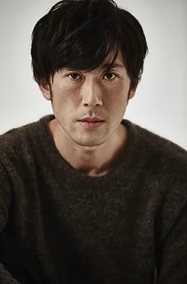 Daisuke Honda portrait photograph
