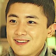 Actor Kim Shin-Bi