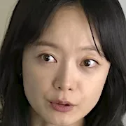 Jeon So-Min portrait
