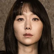 Lee Yoo-Young