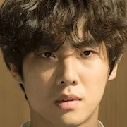Actor Lee Joon