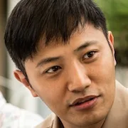 Actor Jin Goo