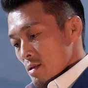Yoshihiro Akiyama