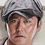 Kong Hyung-Jin as Kong Yoon-Bae