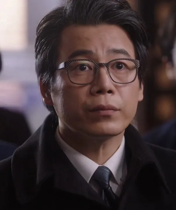 Profile photograph of South Korean actor Jang Joon-Ho