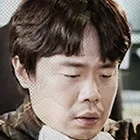 An Se-Ha as Detective Park