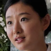 Hyunri as Min-Jung