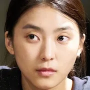 Yoon Bo-Ra