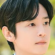Kwon Yool as Jang Hyun-Woo