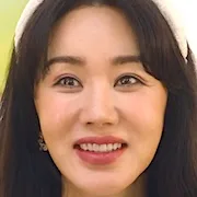 Uhm Jung-Hwa