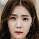 Shin Da-Eun as Kim In-Young