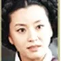 Gyeon Mi-Ri as Court Lady Choi