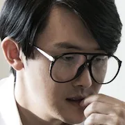 Kim Joon-han as Attorney Lee Sang-il