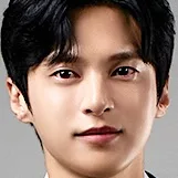 Actor Yoon Sun-Woo