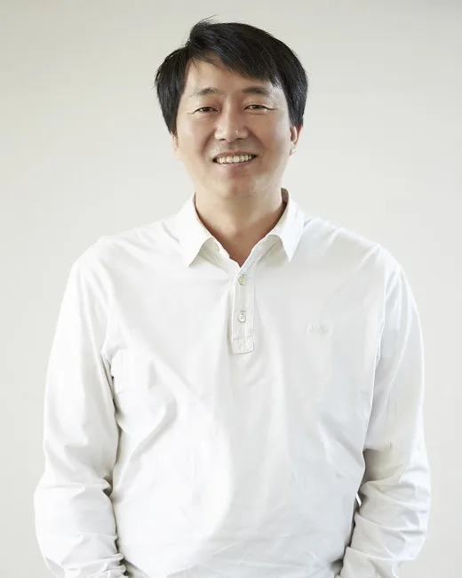 Kim Hak-Sun portrait photograph