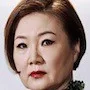 Kim Hae-sook as Baek Mi-nyeo