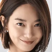 Actress Shin Min-a