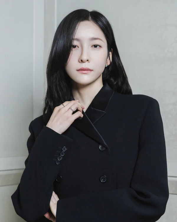 Portrait of South Korean actress Park Ji-hyun