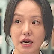 Lee Na-Ri