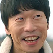Actor Yoon Byung-Hee