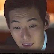 Lee Jae-Woo as Lee Sung-Kyoo