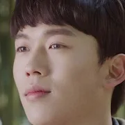 Yeon Jun-Suk as Lee Min-Sung