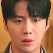 Kim Sun-Ho portrays Joo Ho-Jin