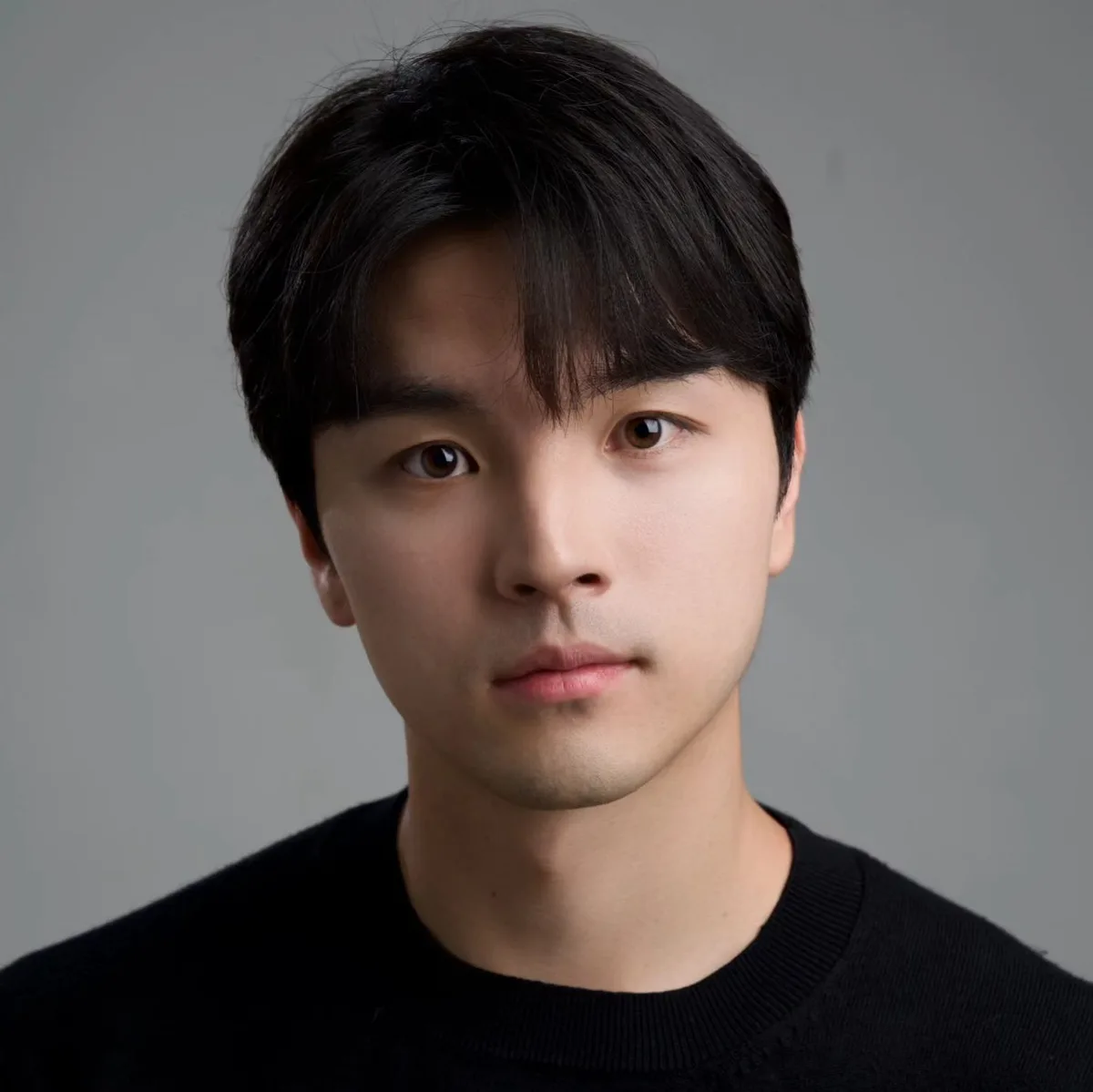 Portrait of South Korean actor Son Ki-Chul