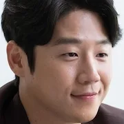 Jung Joon-won as Cha Jin-ho