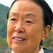 Na Moon-Hee