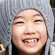Actress Park So-yi