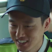 Jung Young-ki as Police Officer Ko