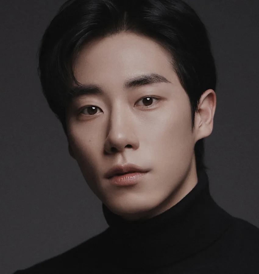 Portrait of South Korean actor Baek Dong-Hyun