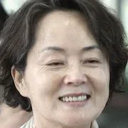 Kim Young-Ae