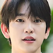 Jin Young portraying Yeon Tae-Seo