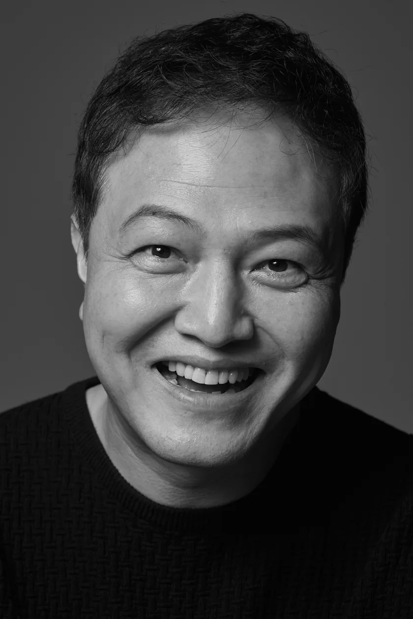 Jung Woong-in portrait photograph