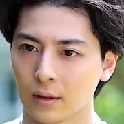 Mahiro Takasugi portrait