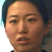 Oh Gyeong-Hwa portrays waitress