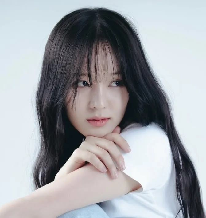 Portrait of actress Baek Seo-Ra