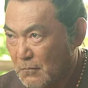 Ikkei Watanabe portraying Dariyo Takayama