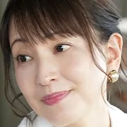 Anju Suzuki portrait