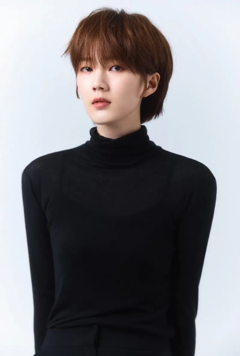 Portrait of South Korean actress Doh Eun-Ha