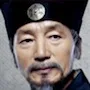 Lee Dae-Ro as Sun Hee-Young